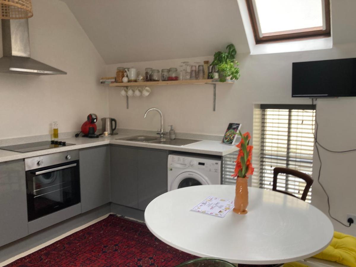 The Loft Apartment Stamford Luaran gambar